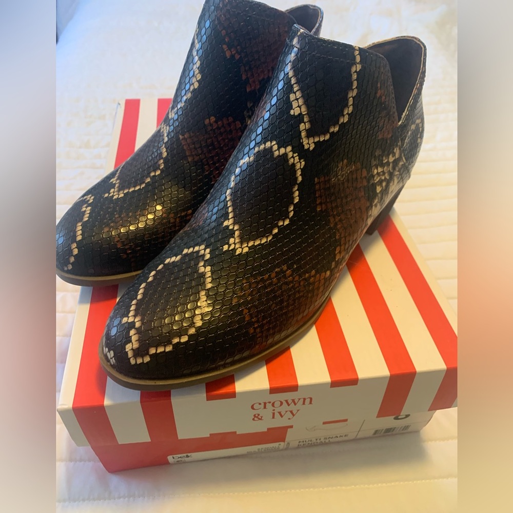 Brand new crown and ivy snake skin booties